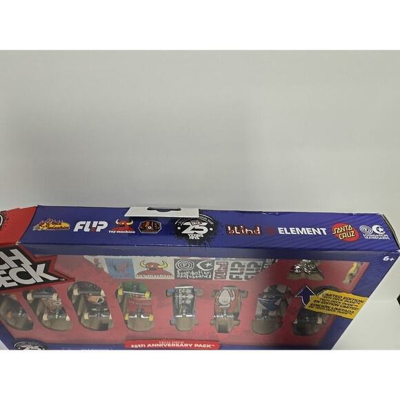 TECH DECK 25th Anniversary Pack 8 Fingerboards Silver Dude 96mm Limited NEW - Picture 10 of 16